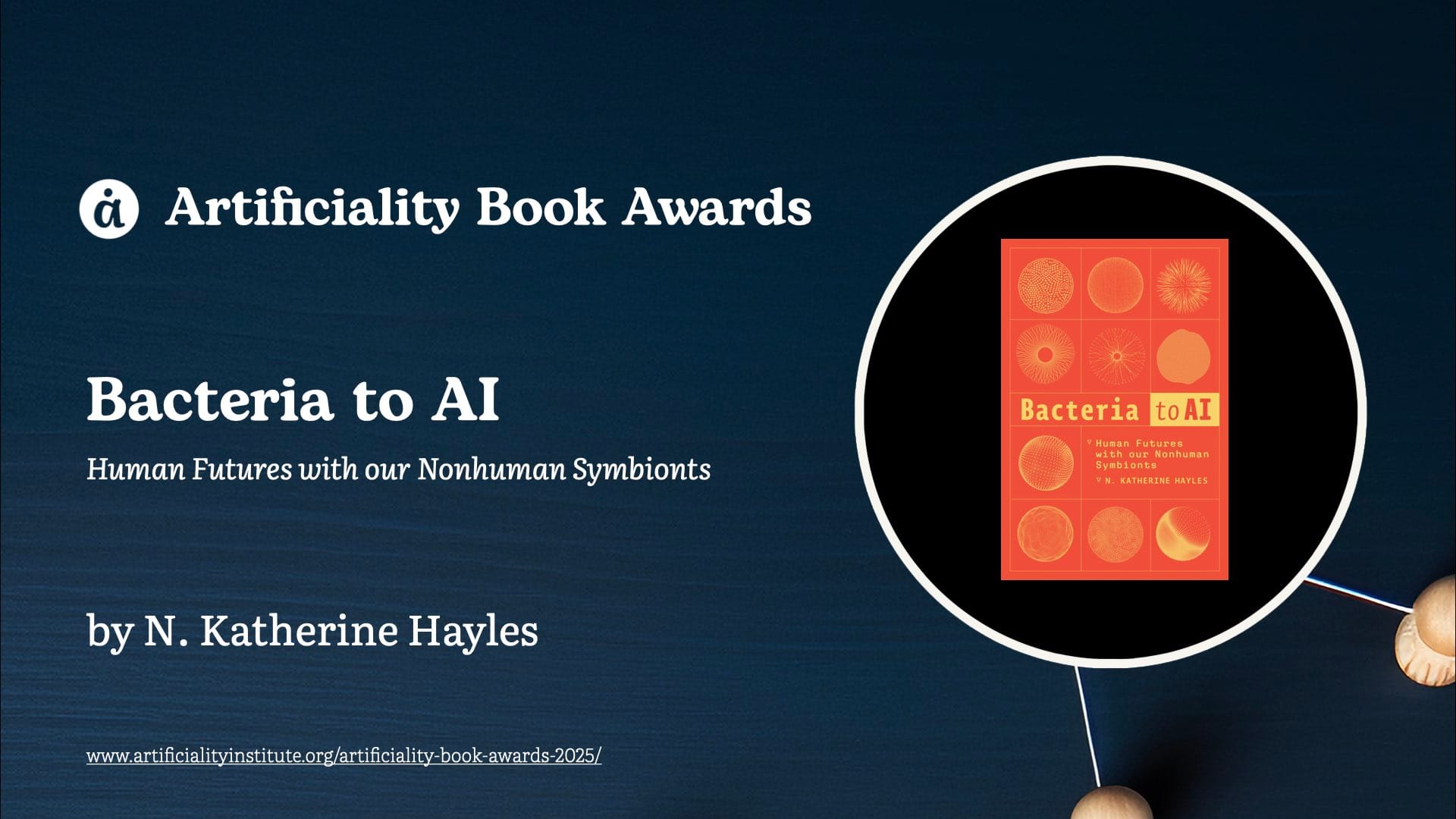 Book cover of Bacteria to AI by N. Katherine Hayles